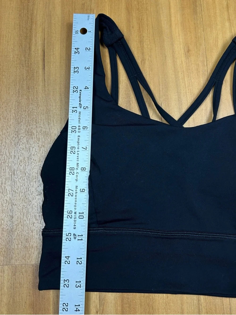 Lululemon Black Sports Bra Strappy Back Size‎ 6 Yoga Workout Athleisure